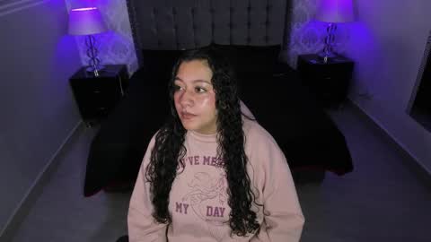 Snapshot of paulyss chatting on 03.31.26 Paulys online show from 03.31.26