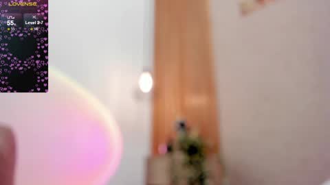 Snapshot of pawggirl18 chatting on 02.04.25 Dani online show from 02.04.25