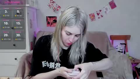 Snapshot of pawwsup1 chatting on 07.08.26 Allisses online show from 07.08.26