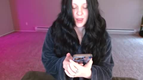 Snapshot of paymommyv chatting on 03.15.26 Mommy V online show from 03.15.26