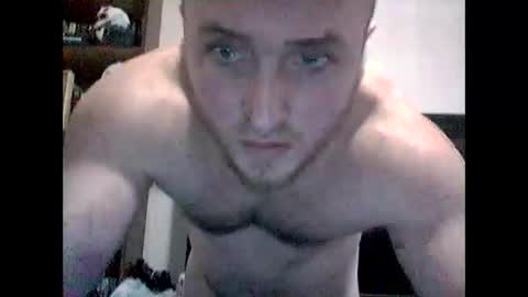 Snapshot of pbear1998 chatting on 12.17.25 Pbear online show from 12.17.25