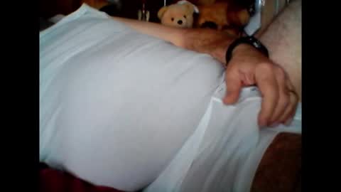 Snapshot of pbemid chatting on 01.22.25 Papabear online show from 01.22.25