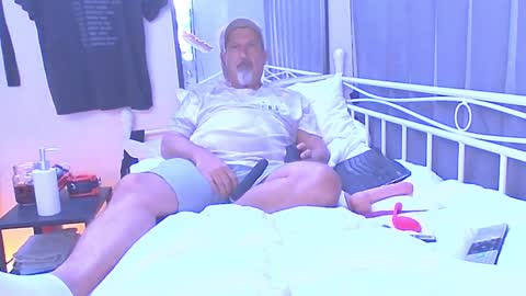 Snapshot of peacetous chatting on 12.21.24 Marc online show from 12.21.24