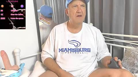 Snapshot of peacetous chatting on 02.23.25 Marc online show from 02.23.25