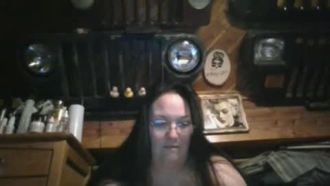 Snapshot of peachtree197 chatting on 12.30.24 peachtree197 online show from 12.30.24