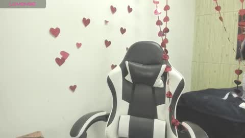 Peachy   online show from 02.21.26