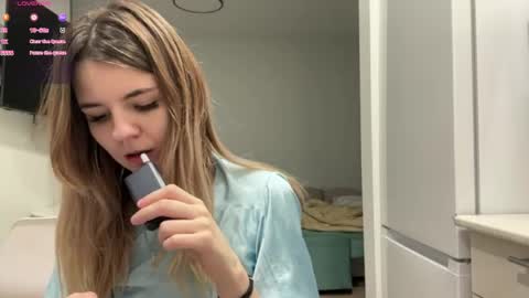 Peachy online show from 04.12.26