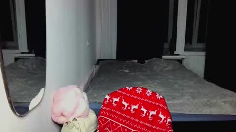 Peachy online show from 01.18.25