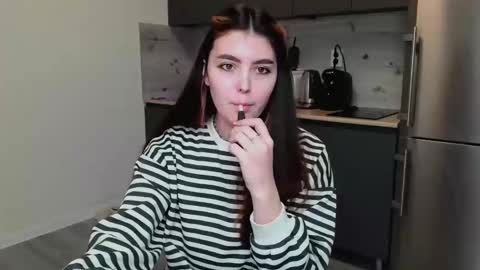 Peachy online show from 02.18.25