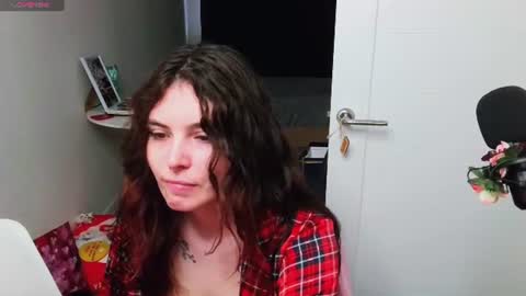 Snapshot of peachybabe__ chatting on 06.14.26 Peachy online show from 06.14.26
