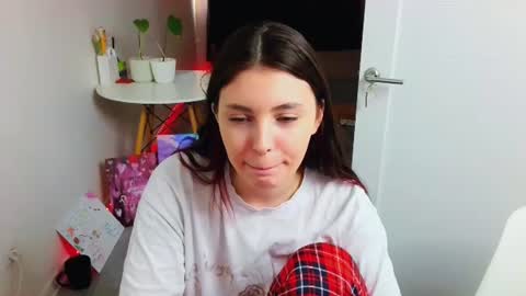 Snapshot of peachybabe__ chatting on 07.16.26 Peachy online show from 07.16.26