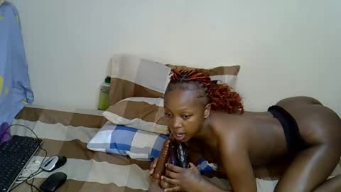 peachysparkel online show from 02.21.26