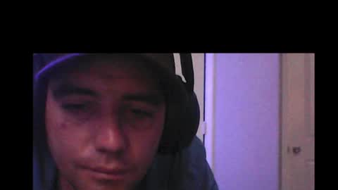 peachz_n_cream online show from 12.15.24