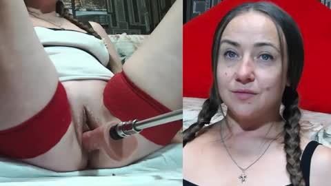 Snapshot of pearl_helen chatting on 09.25.25 pearl_helen online show from 09.25.25