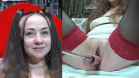 Snapshot of pearl_helen chatting on 11.23.25 pearl_helen online show from 11.23.25