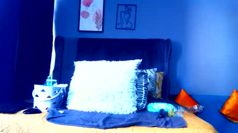 Pearl online show from 12.15.25