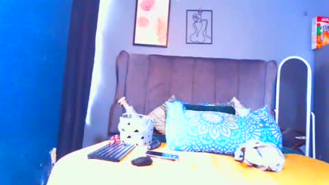 Pearl online show from 04.01.26