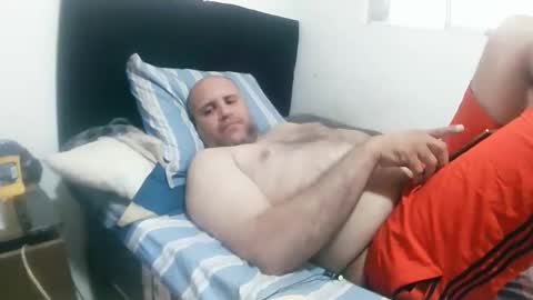 Snapshot of pedrofalfan chatting on 05.01.26 Pedro online show from 05.01.26