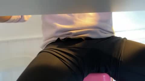 Snapshot of pedroserrano2000 chatting on 01.17.25 PedrOO OO online show from 01.17.25