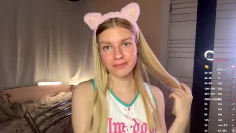 Mary online show from 10.22.25