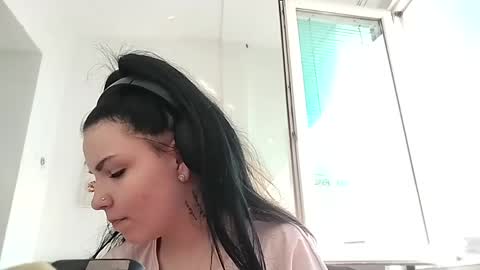 Kate online show from 04.01.26