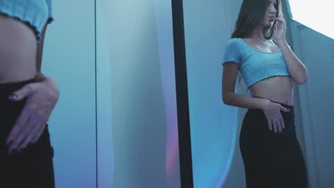 Pelagy Show time 2-10 pm Dubai time zone online show from 12.14.24