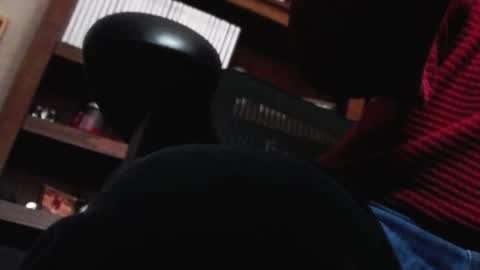 Snapshot of pem1650 chatting on 02.16.25 pem1650 online show from 02.16.25