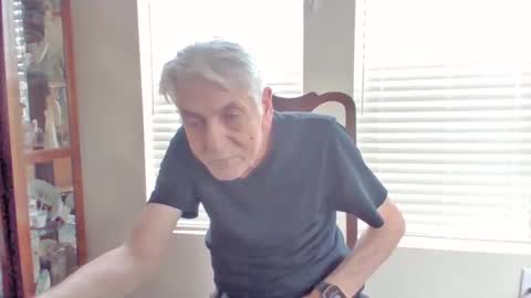 Snapshot of pem1650 chatting on 09.08.25 pem1650 online show from 09.08.25