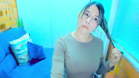 Snapshot of penelope47 chatting on 01.11.25 Penelope online show from 01.11.25