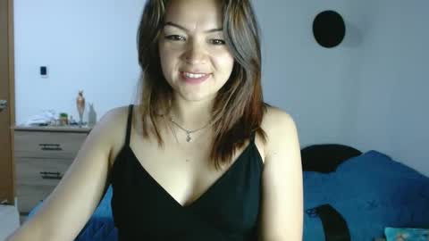 penelopemist online show from 03.10.25