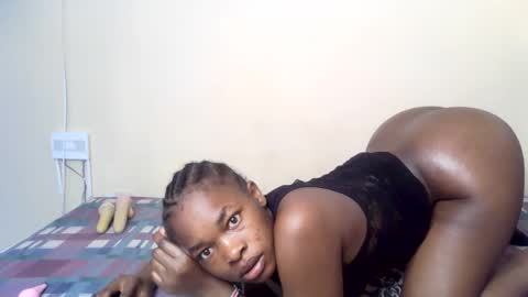 pengcaramell2 online show from 04.17.26