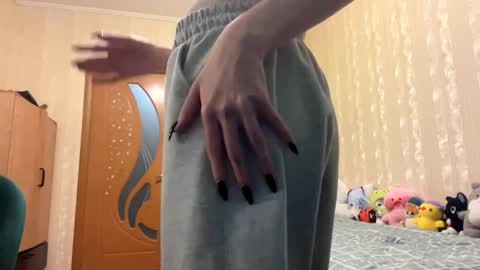 Snapshot of pennyczubakowski chatting on 10.09.25 Margot online show from 10.09.25