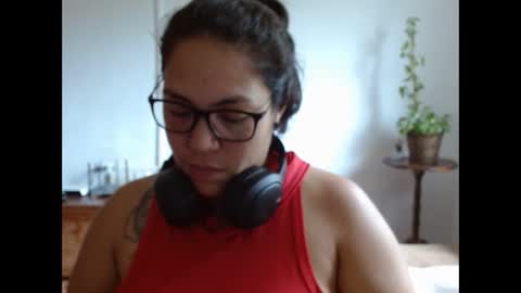 Snapshot of pepitt45 chatting on 05.20.26 Megan online show from 05.20.26