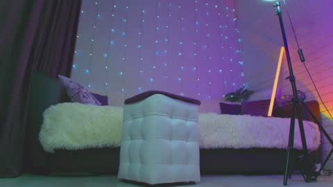 Dia  online show from 12.01.24