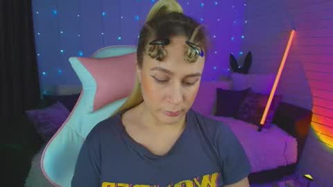 Dia  online show from 02.09.25