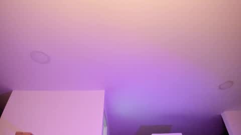 Sarah Ana Banana online show from 02.12.25