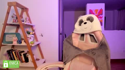 Sarah Ana Banana online show from 02.16.26