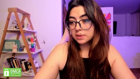 Sarah Ana Banana online show from 03.24.26