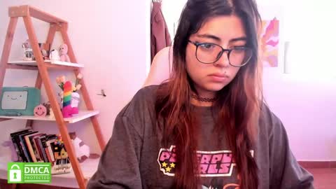 Sarah Ana Banana online show from 04.10.26