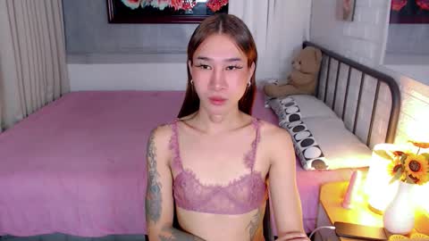 Chloe online show from 11.28.25