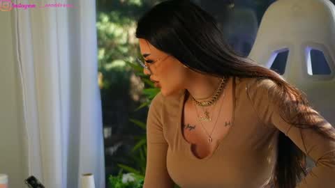 Dee online show from 01.09.25