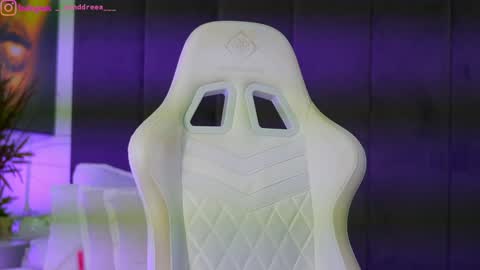 Dee online show from 11.26.25