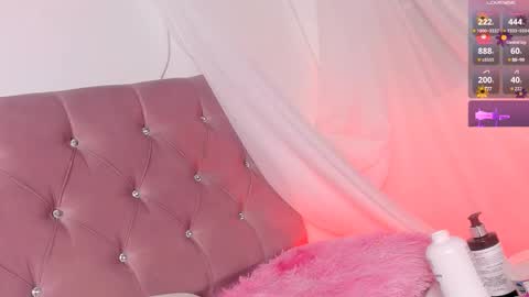 Snapshot of perla_slim chatting on 02.05.25 Perla Jones online show from 02.05.25