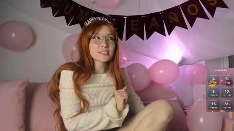 Snapshot of perla_slim chatting on 03.04.25 Perla Jones online show from 03.04.25