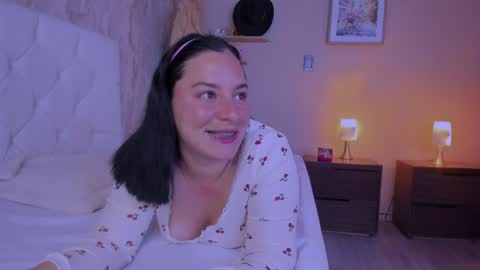 Marie online show from 04.04.26