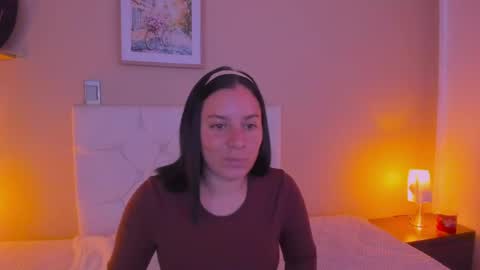 Marie online show from 04.11.26