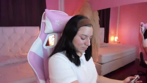 Marie online show from 05.27.26