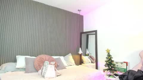 Lizza online show from 12.14.25