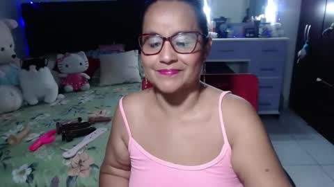 Snapshot of pervert_mommy_x chatting on 01.16.26 SAMY online show from 01.16.26