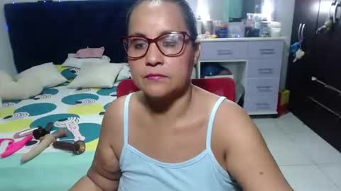 Snapshot of pervert_mommy_x chatting on 02.27.26 SAMY online show from 02.27.26